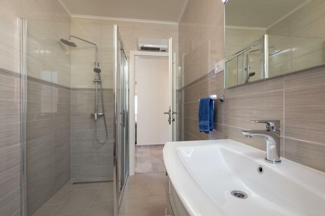 Luxury Apartment Nora Podstrana Exterior foto